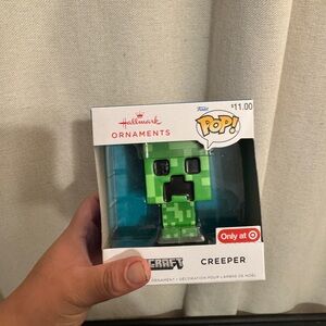Minecraft creeper ornament
